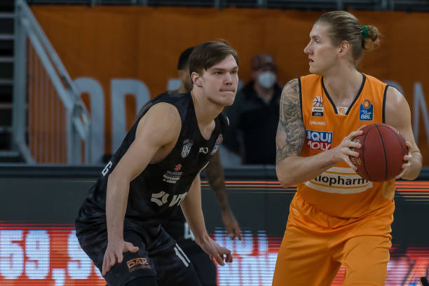 和均衡阵容 和均衡阵容